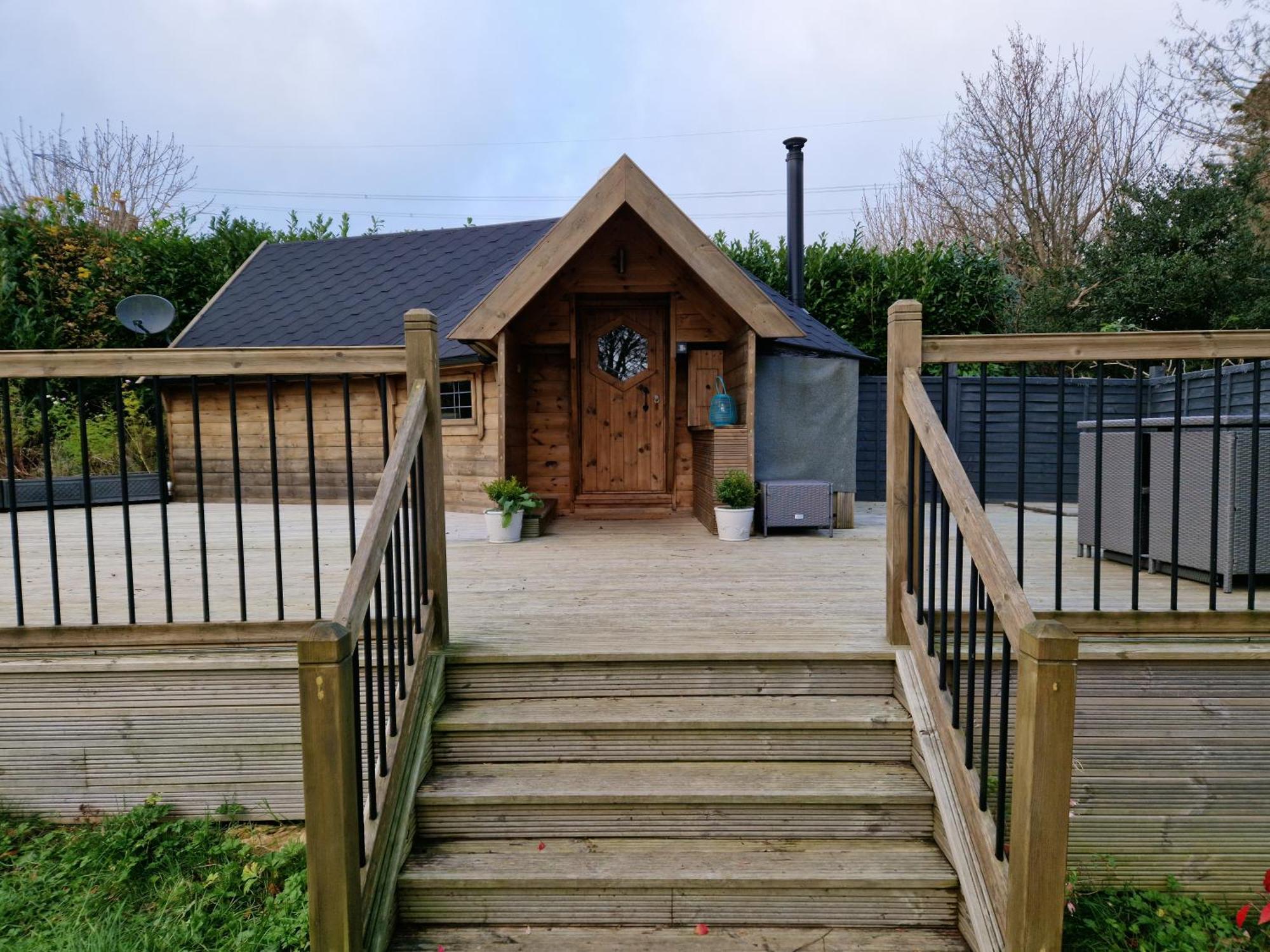 The Hive - Unique Log Cabin With Wood Burning Stove Ludchurch Kültér fotó